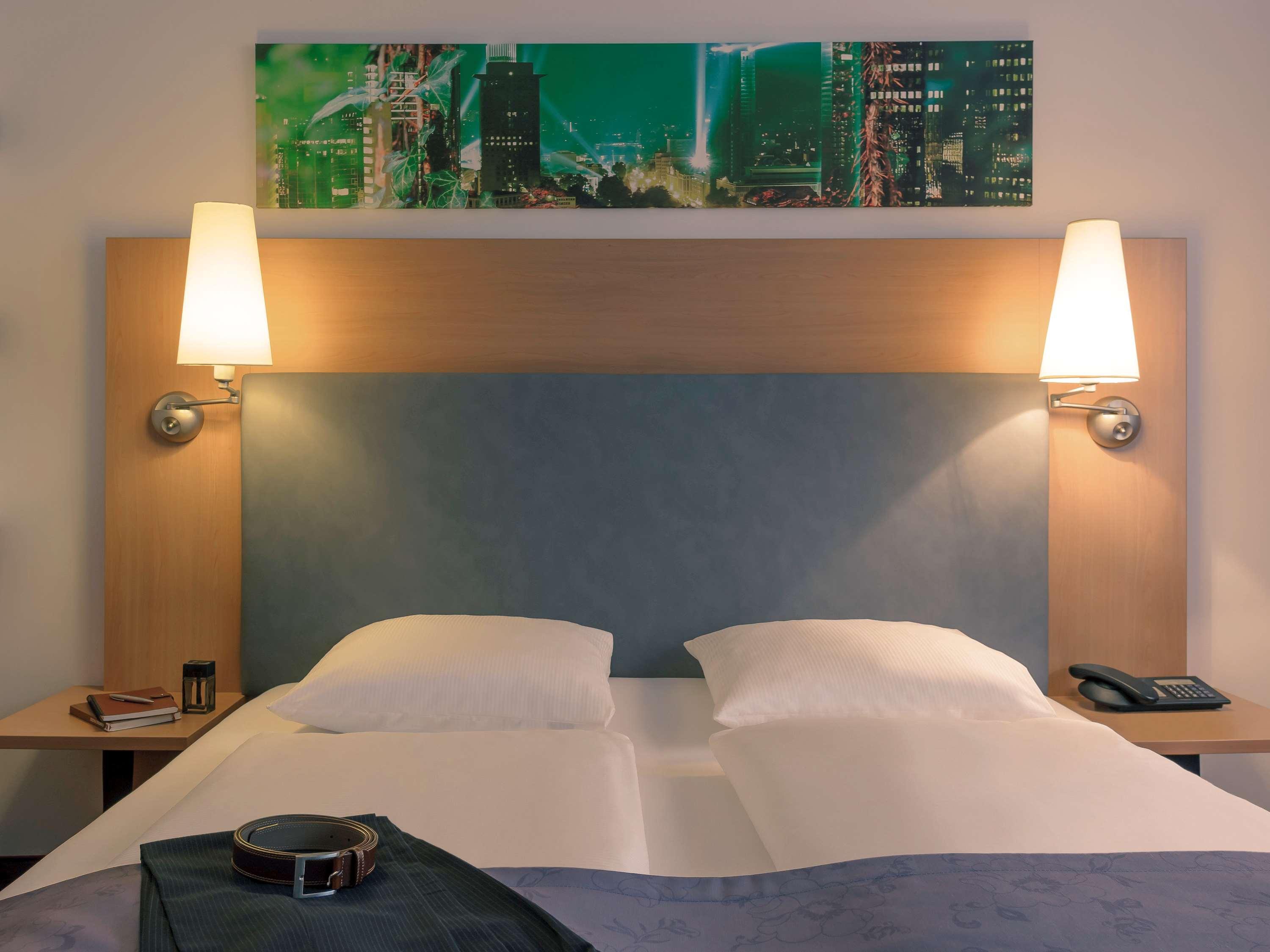 Mercure Hotel Frankfurt Eschborn Sued Esterno foto